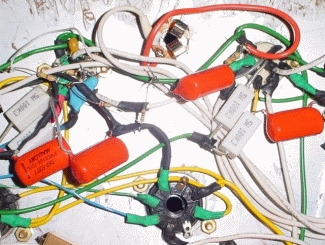 Détail des tubes de préampli et du diviseur de tension